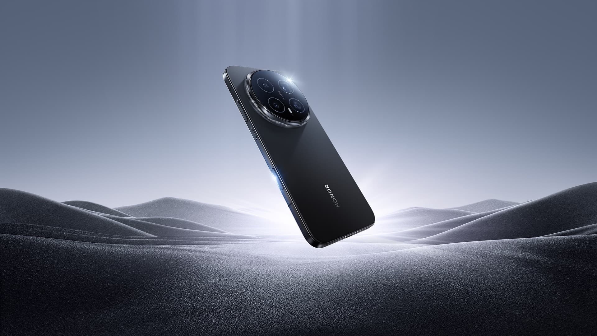 HONOR Magic8 Pro v černé barvě nad tmavými dunami